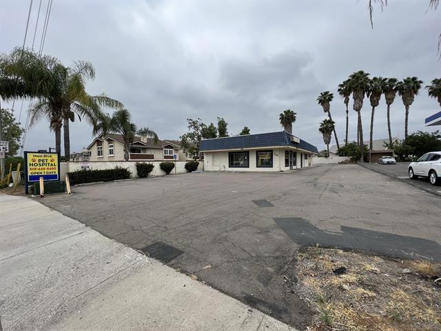 Retail Space Available in Santee